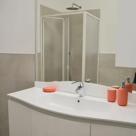 Apartment Le Grigne - The Garden Oliveto Lario